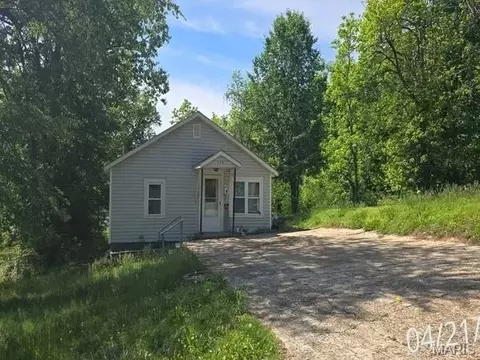 320 W 322 W Center St, Poplar Bluff, MO 63901