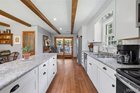 Kitchen - 312 S State Highway 21, Caledonia, MO 63631 photo 3 of 5