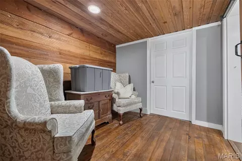 Entry Way - 312 S State Highway 21, Caledonia, MO 63631 photo 4 of 4