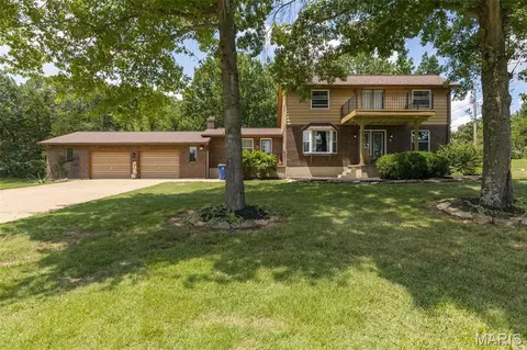 1425 Napoleon Dr, Bonne Terre, MO 63628