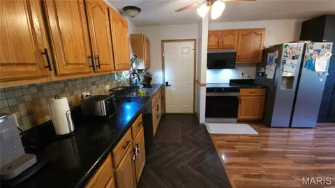 Other - 11 W Industrial Dr, Gerald, MO 63037 photo 3 of 9