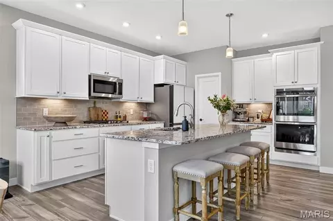 Kitchen - 809 Upland Loop, O'fallon, MO 63368 photo 2 of 7