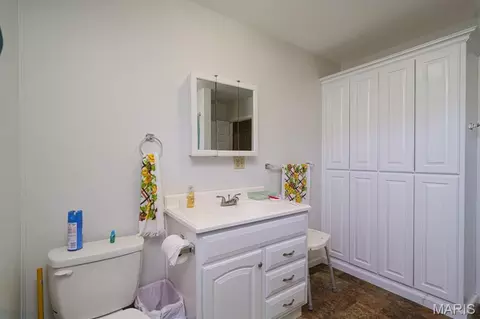 Bath - 10160 County Road 8150, Rolla, MO 65401 photo 3 of 4