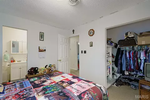 Bedroom - 10160 County Road 8150, Rolla, MO 65401 photo 4 of 4