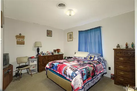Bedroom - 10160 County Road 8150, Rolla, MO 65401 photo 3 of 4