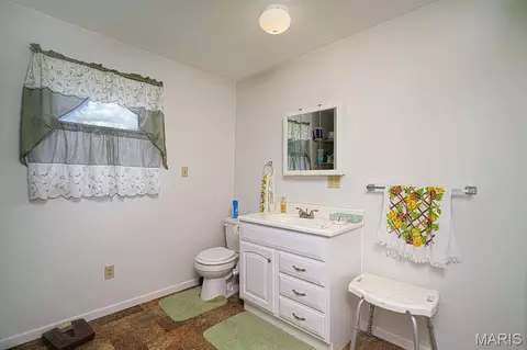 Bath - 10160 County Road 8150, Rolla, MO 65401 photo 1 of 4