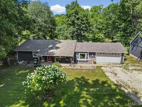 9175 Jones Creek Rd, Dittmer, MO 63023