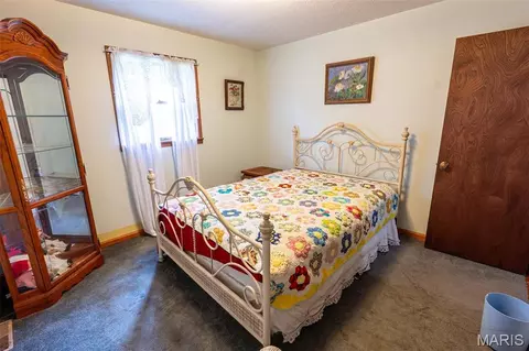 Bedroom - 15655 County Road 5190, Rolla, MO 65401 photo 3 of 8