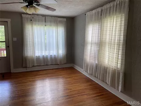 974 Clay St, Saint Clair, MO 63077 photo 5