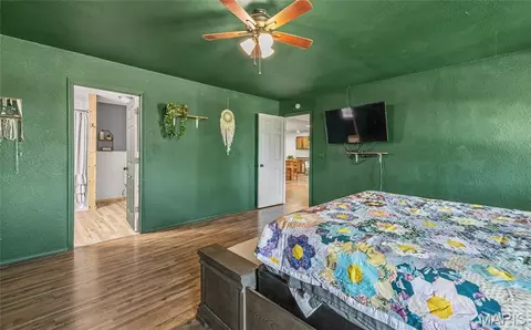 Bedroom - 11875 County Road 5220, Rolla, MO 65401 photo 2 of 5