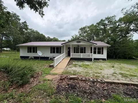 1232 W Springfield Rd, Saint Clair, MO 63077 photo 4