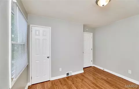 Bedroom - 105 Anabel Ave, Ferguson, MO 63135 photo 3 of 11