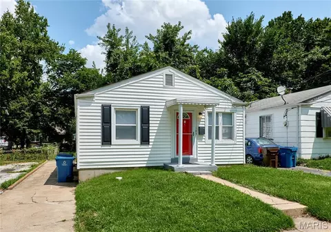 Exterior - 105 Anabel Ave, Ferguson, MO 63135 photo 2 of 9