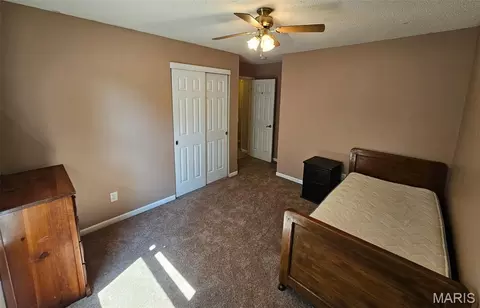 Bedroom - 1946 Kelly Ct, Pacific, MO 63069 photo 5 of 6