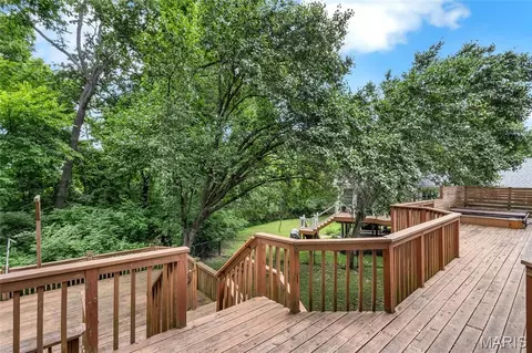 Exterior - 501 Echo Hill Ct, Ballwin, MO 63021 photo 7 of 15