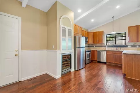 Other - 501 Echo Hill Ct, Ballwin, MO 63021 photo 2 of 9
