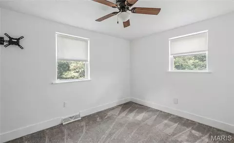 Bedroom - 388 Walls Ford Rd, Saint Clair, MO 63077 photo 1 of 5