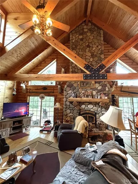 Living - 10231 Old 8 D, Mineral Point, MO 63660 photo 9 of 10