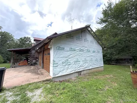 Exterior - 10231 Old 8 D, Mineral Point, MO 63660 photo 10 of 38
