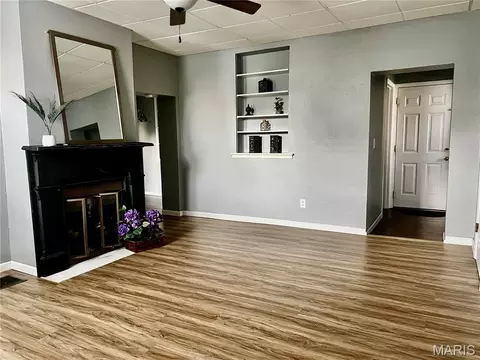 Living - 404 S Main St, Waterloo, IL 62298 photo 2 of 2