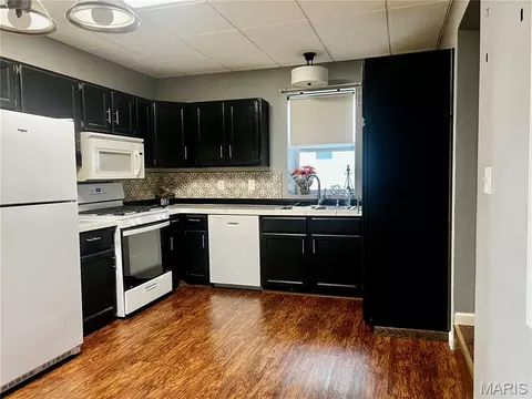 Kitchen - 404 S Main St, Waterloo, IL 62298 photo 2 of 2
