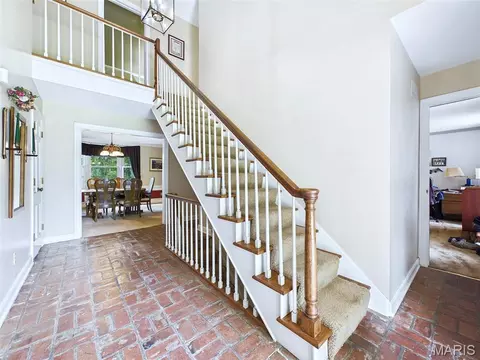 Entry Way - 22 Frontenac Pl, Godfrey, IL 62035 photo 1 of 3