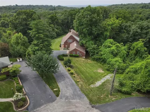 View/Area - 22 Frontenac Pl, Godfrey, IL 62035 photo 1 of 1