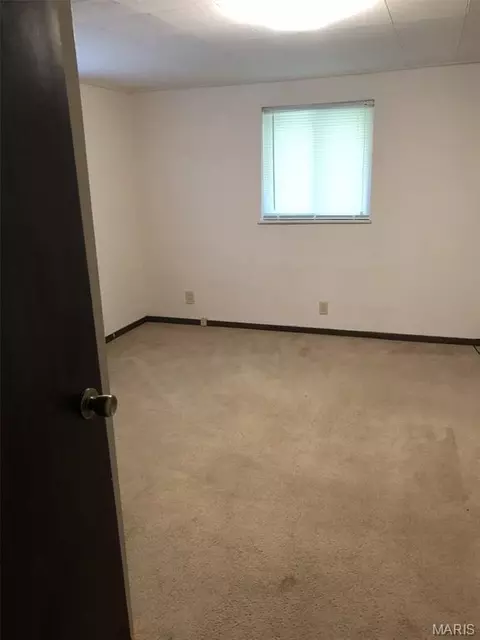 5125 Lode Ave, Affton, MO 63123 photo 4