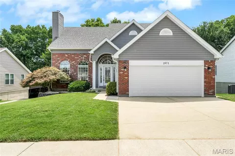 Exterior - 1971 Fox Pointe Dr, Arnold, MO 63010 photo 11 of 13