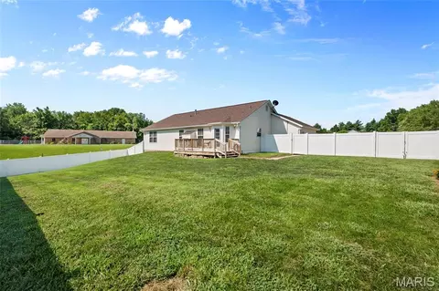 Exterior - 100 Willow Rdg, Valmeyer, IL 62295 photo 6 of 7