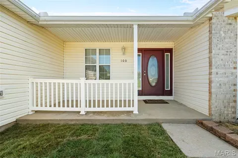 Exterior - 100 Willow Rdg, Valmeyer, IL 62295 photo 4 of 7