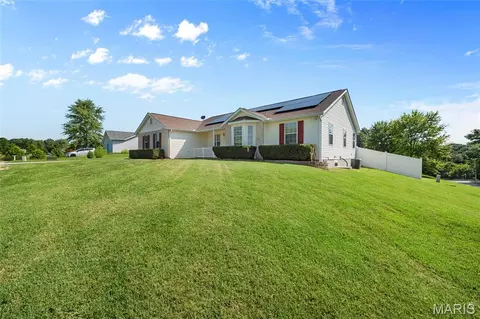Exterior - 100 Willow Rdg, Valmeyer, IL 62295 photo 2 of 7