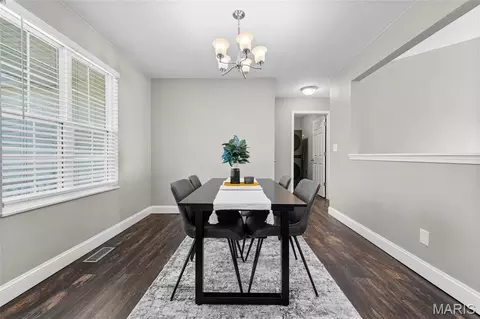 Dining - 100 Willow Rdg, Valmeyer, IL 62295 photo 2 of 2
