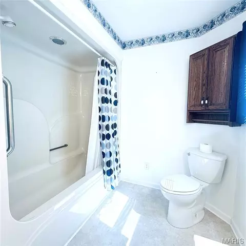 Bath - 1918 Boone Ln, Gibson, MO 63847 photo 3 of 6