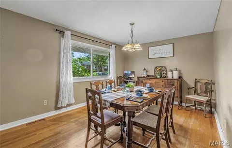 Dining - 12 Laird Ave, Rolla, MO 65401 photo 2 of 2