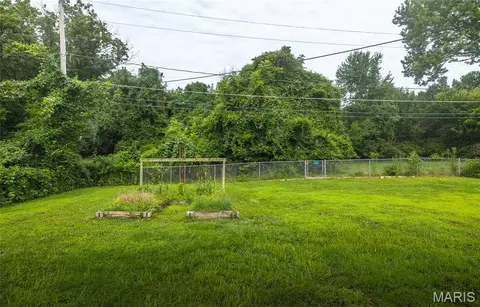 Exterior - 12 Laird Ave, Rolla, MO 65401 photo 5 of 7