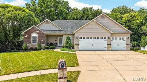 130 Miranda Ct, Wentzville, MO 63385