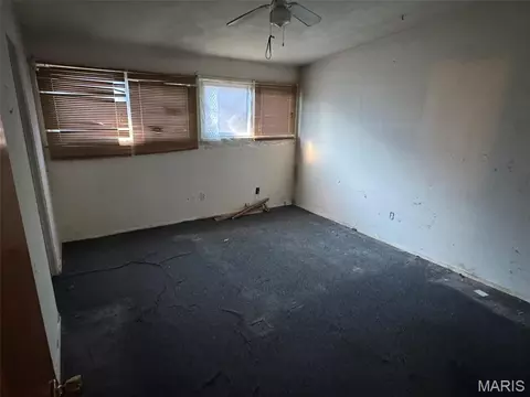 6736 Bitteroot Ln, Berkeley, MO 63134 photo 5