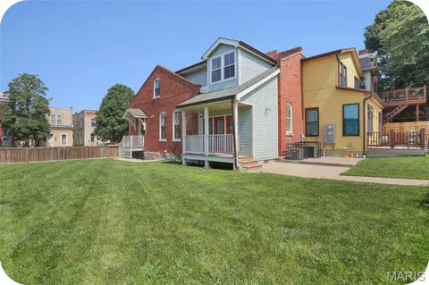 2704 Mcnair, Saint Louis, MO 63118