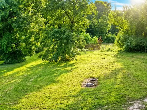 Exterior - 6779 Elmont Rd, Sullivan, MO 63080 photo 5 of 12