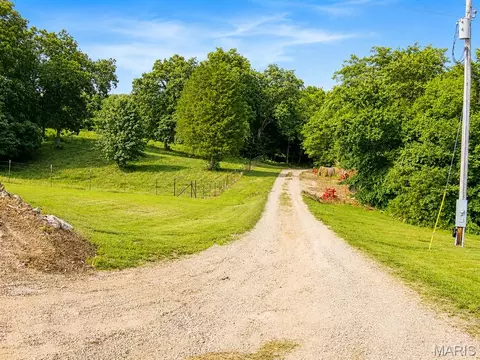Exterior - 6779 Elmont Rd, Sullivan, MO 63080 photo 12 of 12