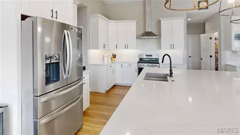 Kitchen - 476 Hayden Dr, Waterloo, IL 62298 photo 3 of 3