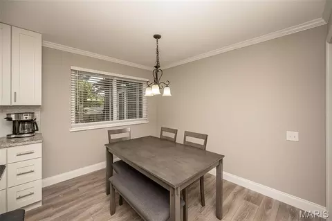 Dining - 583 Princeway Ct, Manchester, MO 63011 photo 4 of 4