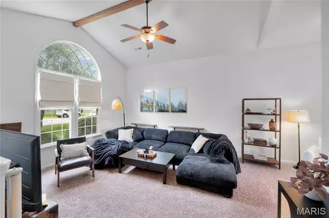 Living - 2547 Ridgeway Dr, Jackson, MO 63755 photo 1 of 6
