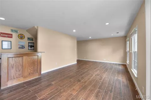 Living - 2547 Ridgeway Dr, Jackson, MO 63755 photo 5 of 6