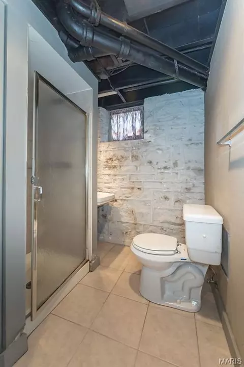 Bath - 9903 Vasel Dr, Affton, MO 63123 photo 3 of 3