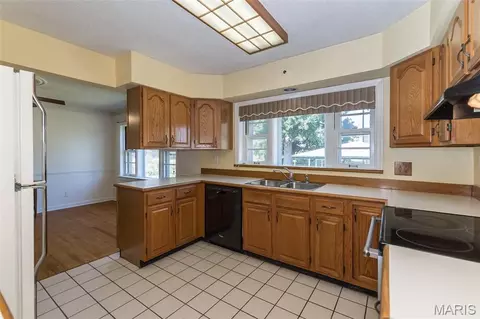 Kitchen - 9903 Vasel Dr, Affton, MO 63123 photo 2 of 3