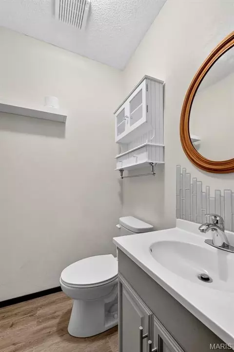 Bath - 2305 Amarillo Dr, O'fallon, MO 63368 photo 1 of 3