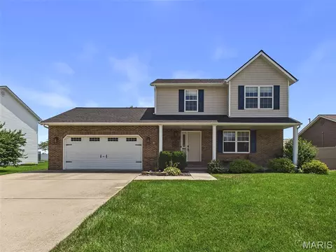 1513 Keck Ridge Dr, O'fallon, IL 62269