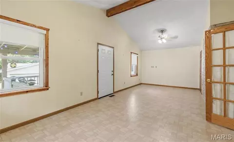 Living - 396 Walls Ford Rd, Saint Clair, MO 63077 photo 4 of 5